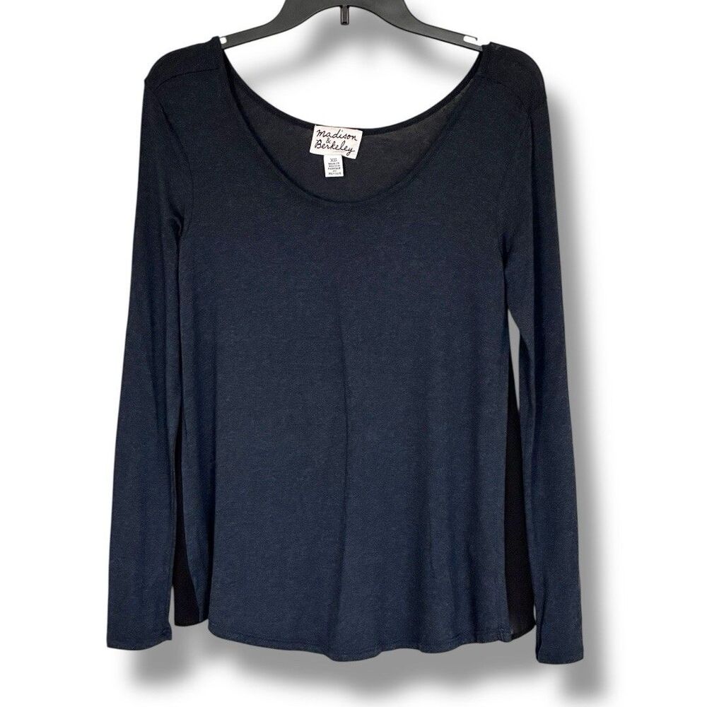 Madison & Berkeley Long Sleeve Mesh Panel Top XS